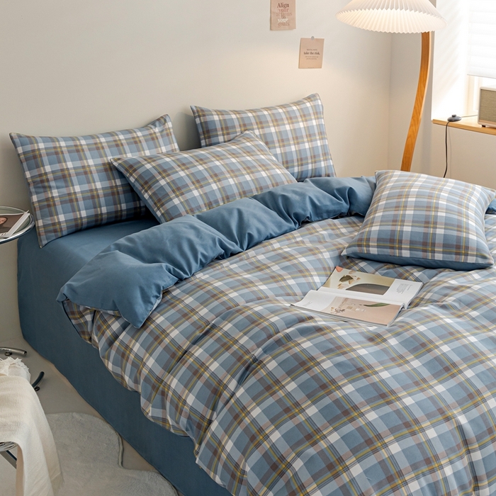 91家纺网 家纺一手货源 找家纺 米瑞娜 2024新款无印风四件套格子条纹水洗棉四件套 简兮-蓝