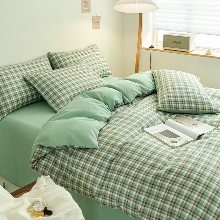 91家纺网 家纺一手货源 找家纺 米瑞娜 2024新款无印风四件套格子条纹水洗棉四件套 简兮-绿