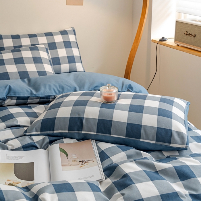 91家纺网 家纺一手货源 找家纺 米瑞娜 2024新款无印风四件套格子条纹水洗棉四件套 蓝白中格