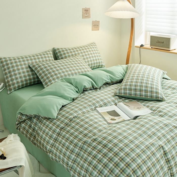 91家纺网 家纺一手货源 找家纺 米瑞娜 2024新款无印风四件套格子条纹水洗棉四件套 简兮-绿