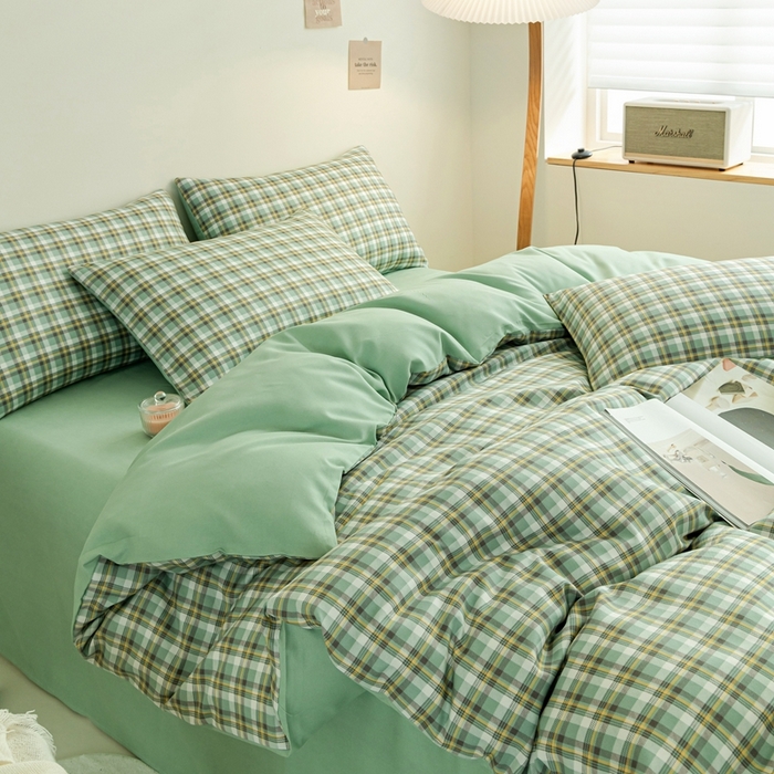 91家纺网 家纺一手货源 找家纺 米瑞娜 2024新款无印风四件套格子条纹水洗棉四件套 简兮-绿