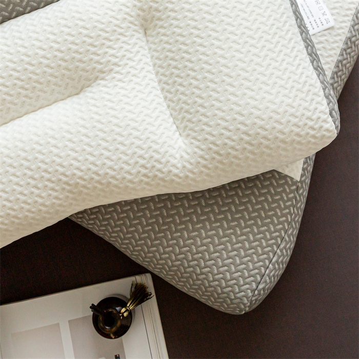 91家纺网 家纺一手货源 找家纺 （总）多点 2023新款反牵引枕头枕芯