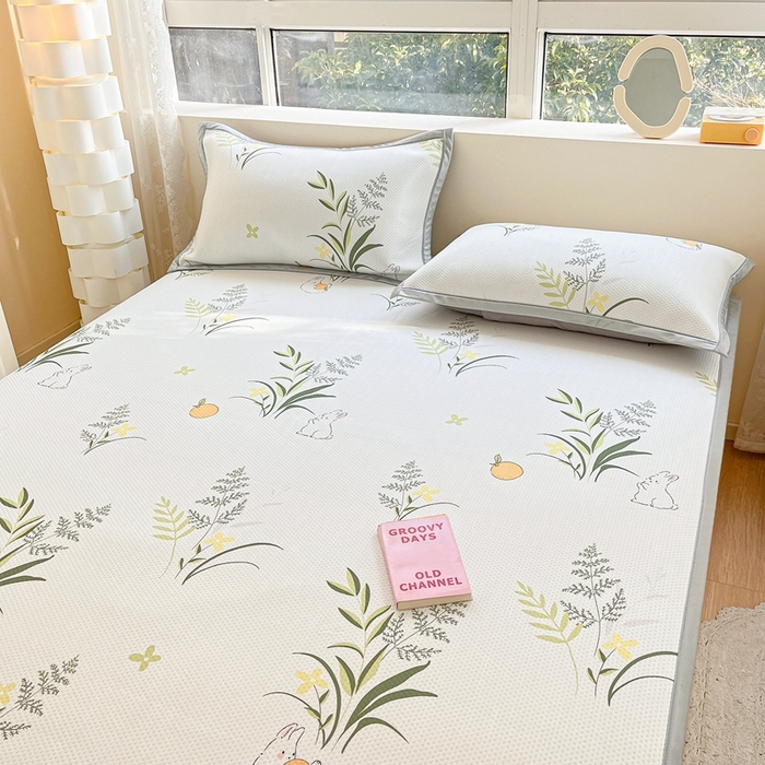 91家纺网 家纺一手货源 找家纺 慕尚  2025新款满天星凉席夏被组合四件套 幸运草