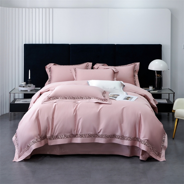 91家纺网 家纺一手货源 找家纺 榻尚家居2023款纯棉镂空贡缎蕾丝款四件套(会员-20) 曙光粉