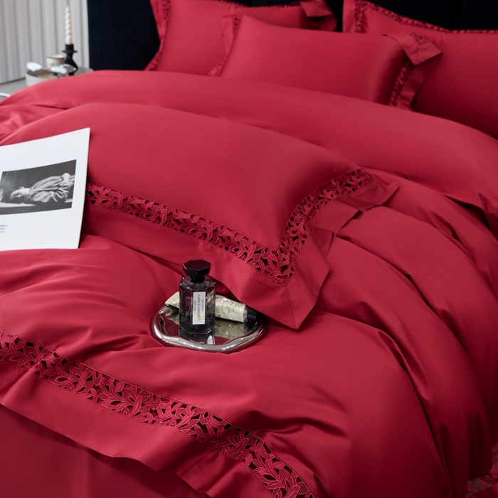 91家纺网 家纺一手货源 找家纺 榻尚家居2023款纯棉镂空贡缎蕾丝款四件套(会员-20) 樱桃红