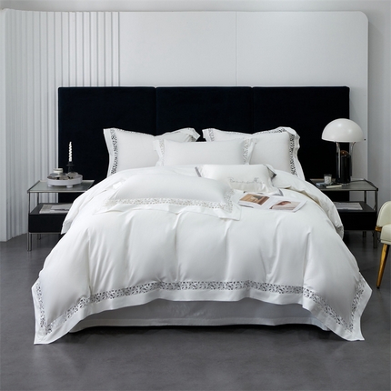 91家纺网 家纺一手货源 找家纺 榻尚家居2023款纯棉镂空贡缎蕾丝款四件套(会员-20) 珍珠白