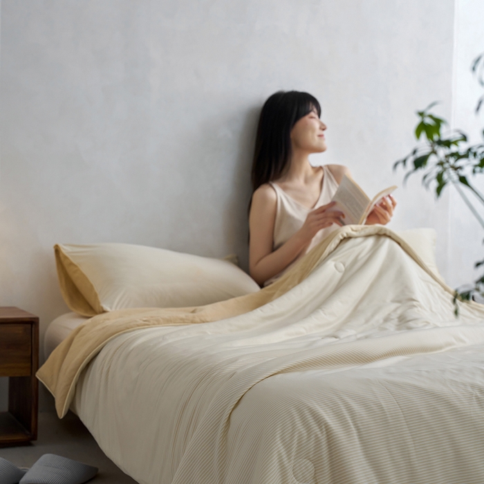 91家纺网 家纺一手货源 找家纺 （总）莱福仕家纺2024新款无印风凉感针织夏被