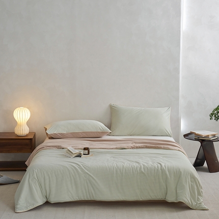 91家纺网 家纺一手货源 找家纺 （总）莱福仕家纺2024新款无印风凉感针织夏被