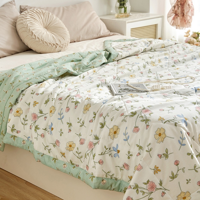 91家纺网 家纺一手货源 找家纺 莱福仕家纺2024新款全棉跑量款棉花夏被 情人花园