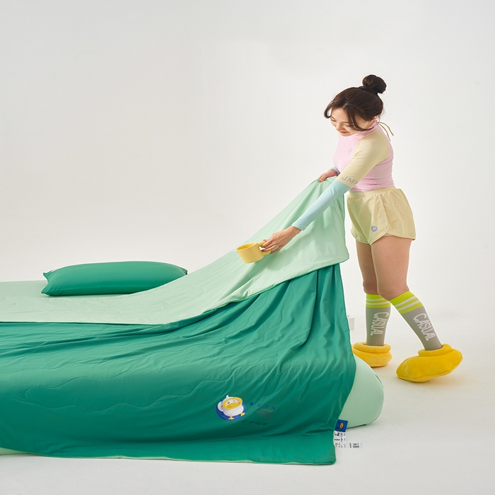 91家纺网 家纺一手货源 找家纺 莱福仕家纺 2024新款解放鸭力凉感蚕丝夏被 极光绿