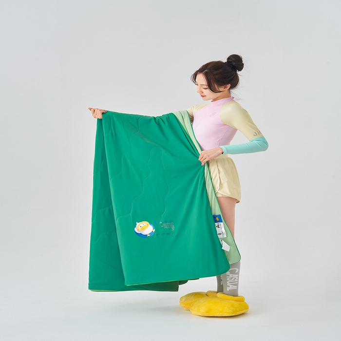 91家纺网 家纺一手货源 找家纺 莱福仕家纺 2024新款解放鸭力凉感蚕丝夏被 极光绿