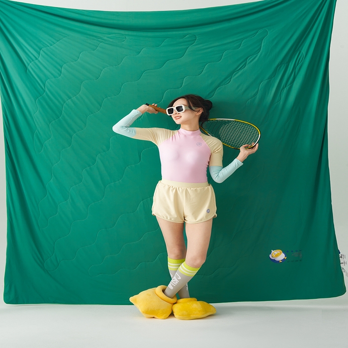 91家纺网 家纺一手货源 找家纺 莱福仕家纺 2024新款解放鸭力凉感蚕丝夏被 极光绿