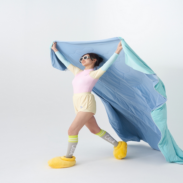 91家纺网 家纺一手货源 找家纺 莱福仕家纺 2024新款解放鸭力凉感蚕丝夏被 莱茵蓝