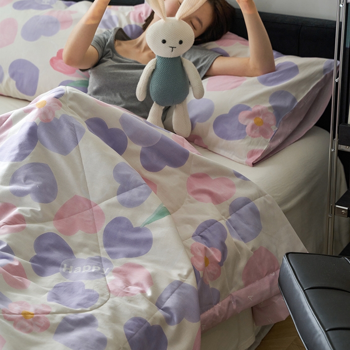 91家纺网 家纺一手货源 找家纺 莱福仕家纺 2023新款全棉喷气印花夏被四件套 沐心