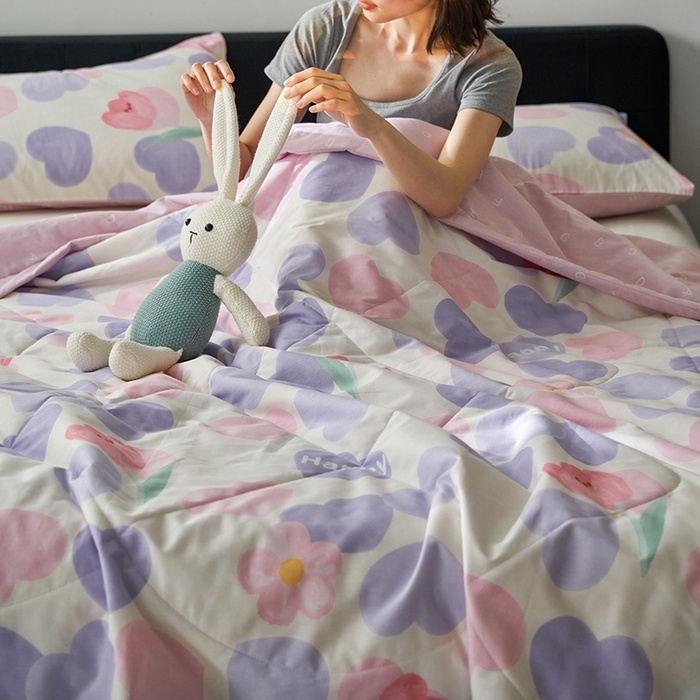 91家纺网 家纺一手货源 找家纺 莱福仕家纺 2023新款全棉喷气印花夏被四件套 沐心