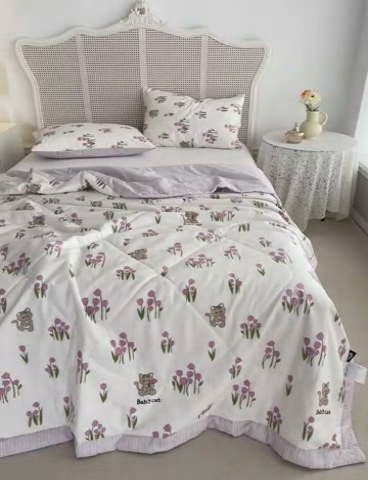 91家纺网 家纺一手货源 找家纺 莱福仕家纺 2023新款全棉喷气印花夏被四件套 花园猫