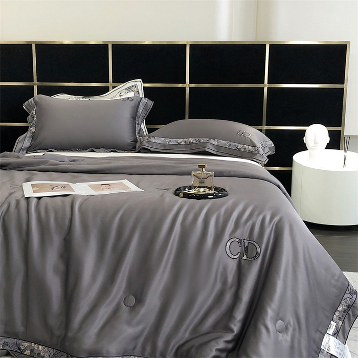 91家纺网 家纺一手货源 找家纺 汇庭 2023新品克里斯汀夏被 高级灰