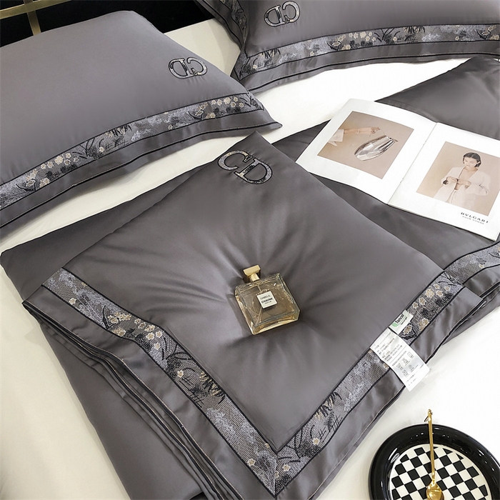 91家纺网 家纺一手货源 找家纺 汇庭 2023新品克里斯汀夏被 高级灰