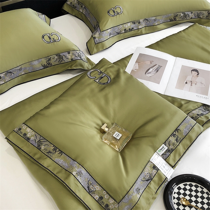 91家纺网 家纺一手货源 找家纺 汇庭 2023新品克里斯汀夏被 军绿色