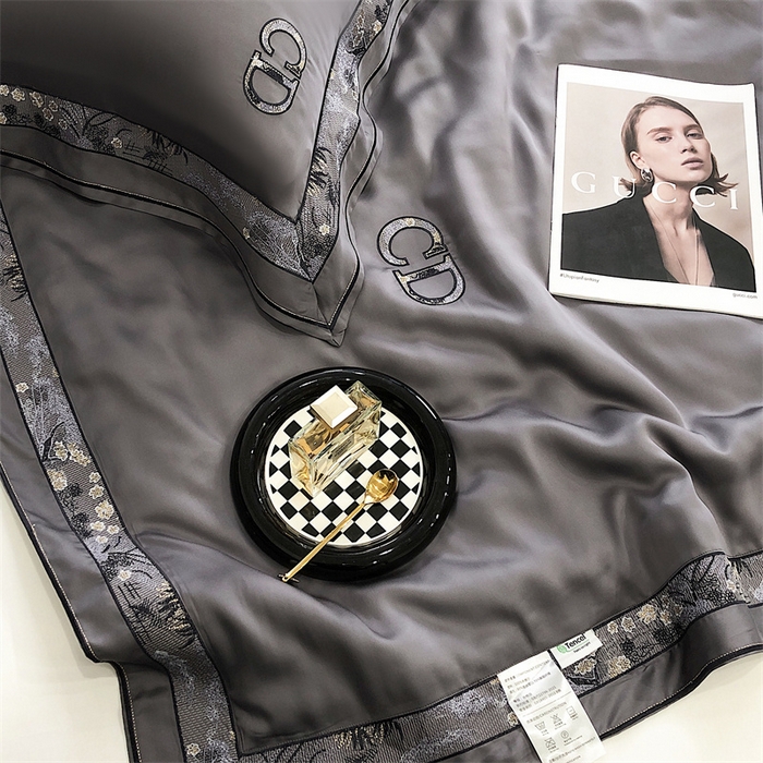 91家纺网 家纺一手货源 找家纺 汇庭 2023新品克里斯汀夏被 高级灰