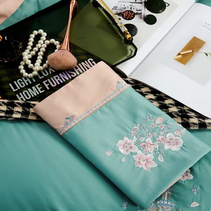 91家纺网 家纺一手货源 找家纺 U品汇 2023新品120支60S长绒棉宽边刺绣花贡缎纯棉全棉四件套 爱的城堡-松石绿