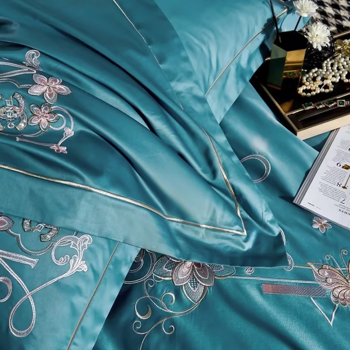 91家纺网 家纺一手货源 找家纺 U品汇 2023新品120支60S长绒棉宽边刺绣花贡缎纯棉全棉四件套 暗香-宝石兰