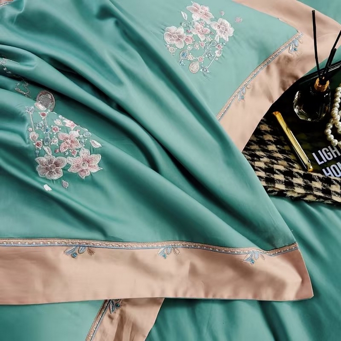 91家纺网 家纺一手货源 找家纺 U品汇 2023新品120支60S长绒棉宽边刺绣花贡缎纯棉全棉四件套 爱的城堡-松石绿