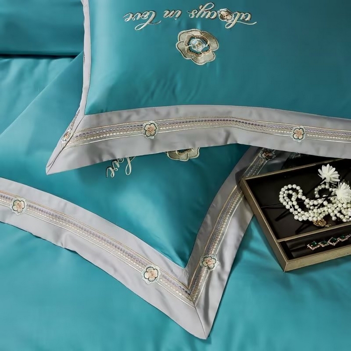 91家纺网 家纺一手货源 找家纺 U品汇 2023新品120支60S长绒棉宽边刺绣花贡缎纯棉全棉四件套 奢雅-晴空蓝