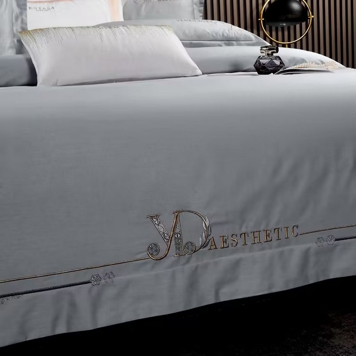 91家纺网 家纺一手货源 找家纺 U品汇 2023新品120支60S长绒棉宽边刺绣花贡缎纯棉全棉四件套 祖马龙-时尚灰