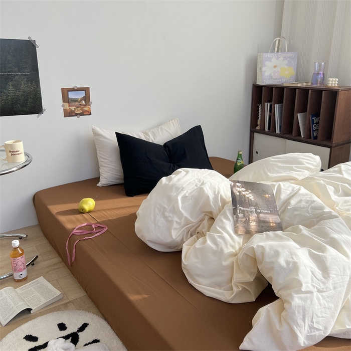 91家纺网 家纺一手货源 找家纺 六巷胡同 2023新款ins博主风三色混搭水洗棉四件套 象牙白栗子