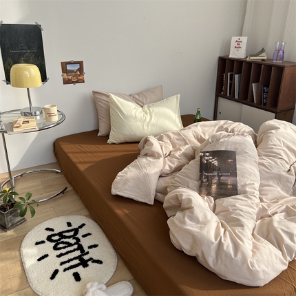 91家纺网 家纺一手货源 找家纺 （总）六巷胡同 2023新款ins博主风三色混搭水洗棉四件套