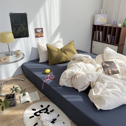 91家纺网 家纺一手货源 找家纺 （总）六巷胡同 2023新款ins博主风三色混搭水洗棉四件套