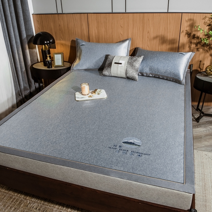 91家纺网 家纺一手货源 找家纺 2023全季家居纯色凉感肌理纹富士款冰丝凉席 富士款-丁香紫