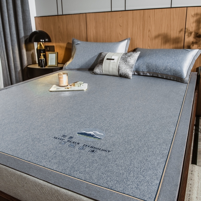 91家纺网 家纺一手货源 找家纺 2023全季家居纯色凉感肌理纹富士款冰丝凉席 富士款-丁香紫