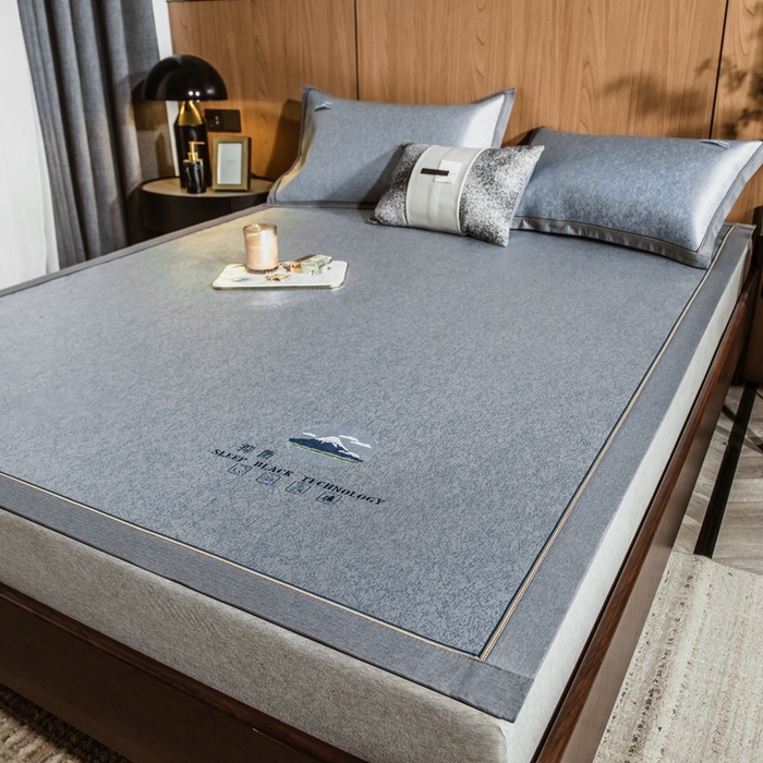 91家纺网 家纺一手货源 找家纺 2023全季家居纯色凉感肌理纹富士款冰丝凉席 富士款-丁香紫