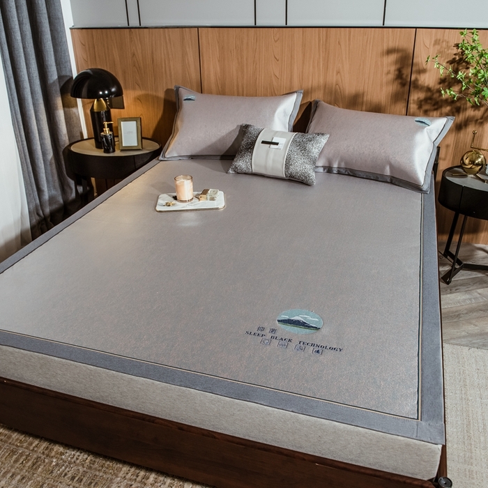 91家纺网 家纺一手货源 找家纺 2023全季家居纯色凉感肌理纹富士款冰丝凉席 富士款-浅粉