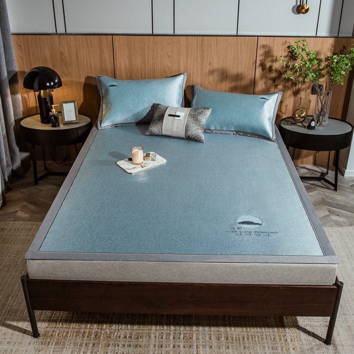 91家纺网 家纺一手货源 找家纺 2023全季家居纯色凉感肌理纹富士款冰丝凉席 富士款-蔚蓝