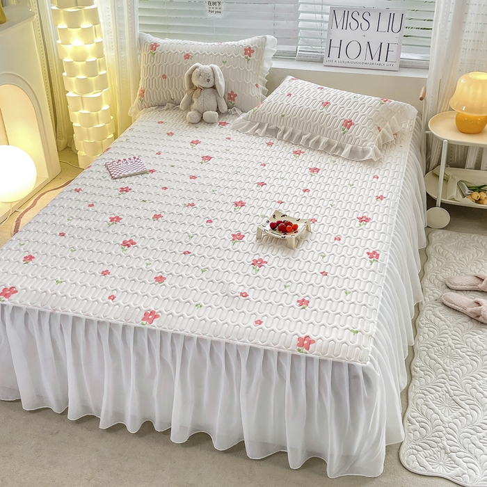 91家纺网 家纺一手货源 找家纺 慕澄 2023新款小版雪纺床裙款乳胶凉席 点点小花