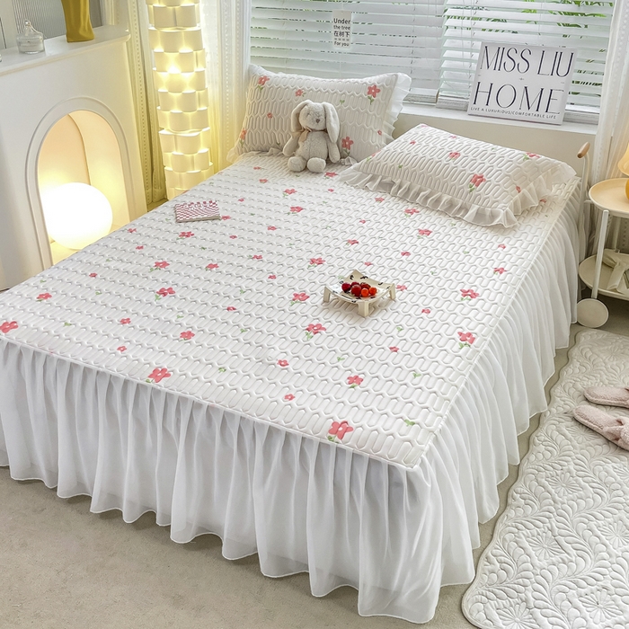 91家纺网 家纺一手货源 找家纺 慕澄 2023新款小版雪纺床裙款乳胶凉席 点点小花