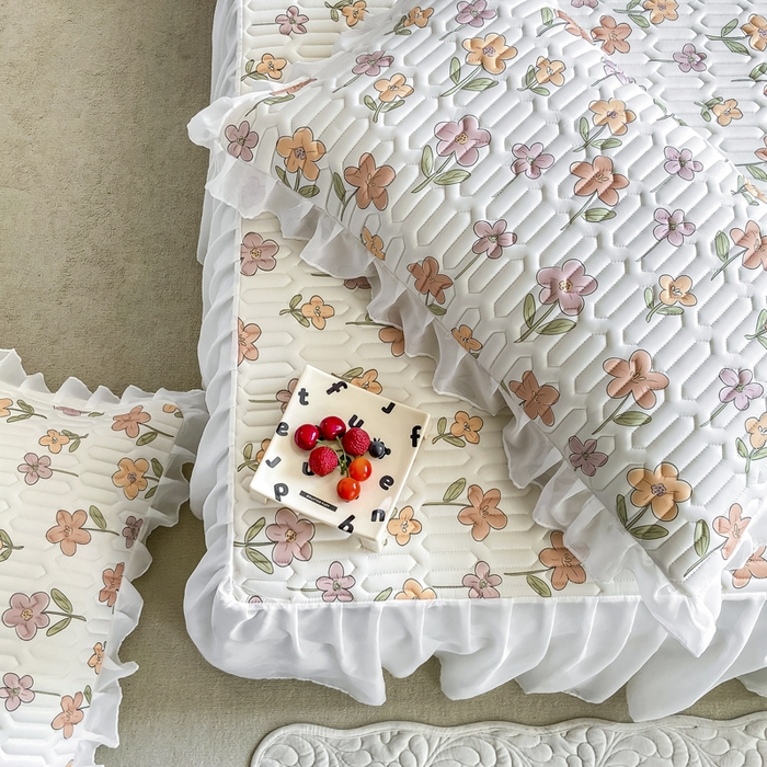 91家纺网 家纺一手货源 找家纺 慕澄 2023新款小版雪纺床裙款乳胶凉席 繁星碎花