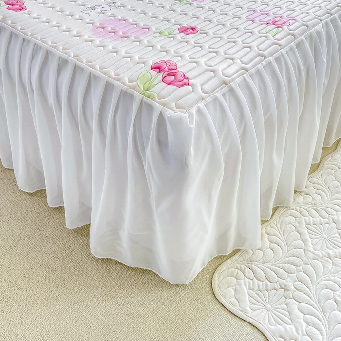 91家纺网 家纺一手货源 找家纺 慕澄 2023新款小版雪纺床裙款乳胶凉席 花花小兔