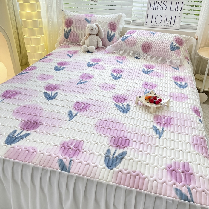 91家纺网 家纺一手货源 找家纺 慕澄 2023新款小版雪纺床裙款乳胶凉席 花影