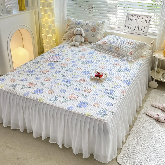 91家纺网 家纺一手货源 找家纺 慕澄 2023新款小版雪纺床裙款乳胶凉席 蓝色花丛