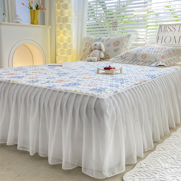 91家纺网 家纺一手货源 找家纺 慕澄 2023新款小版雪纺床裙款乳胶凉席 蓝色花丛