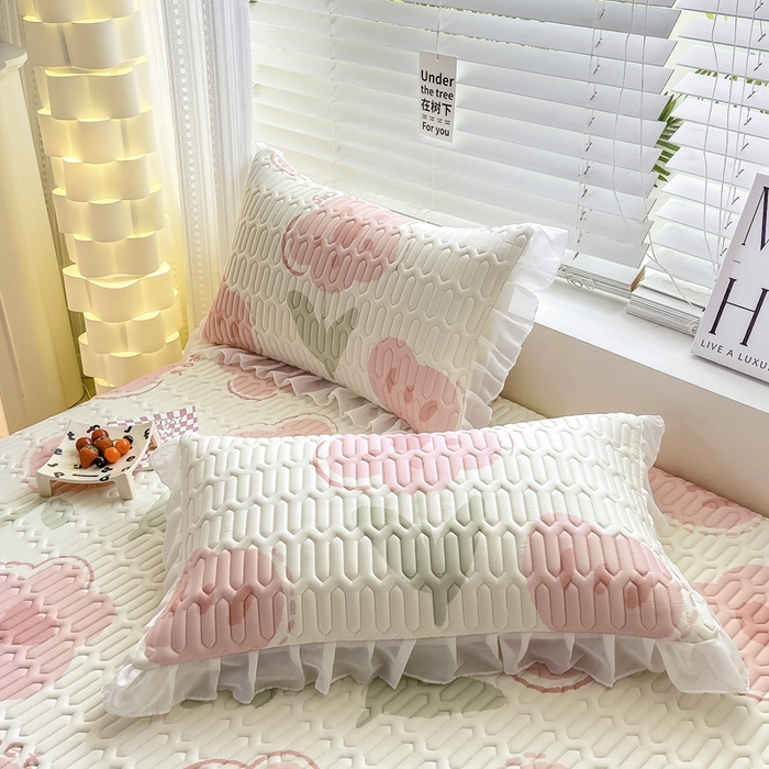 91家纺网 家纺一手货源 找家纺 慕澄 2023新款小版雪纺床裙款乳胶凉席 美丽