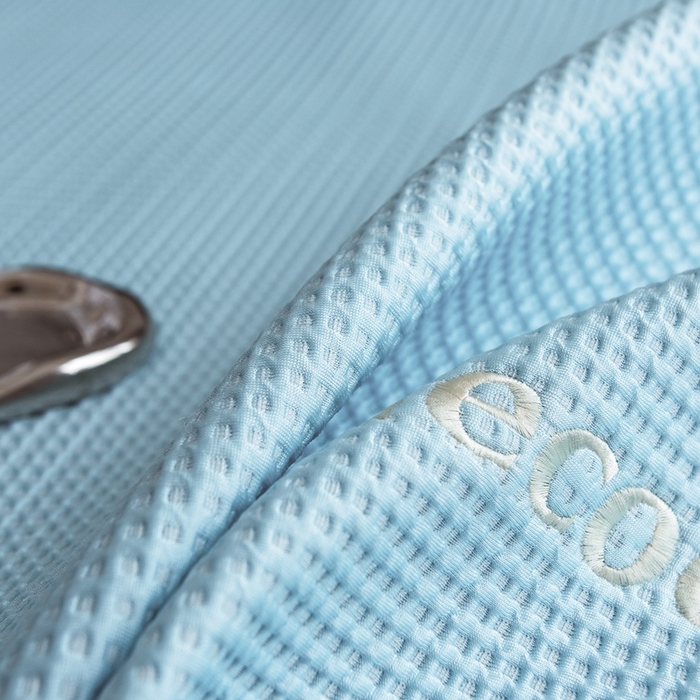 91家纺网 家纺一手货源 找家纺 全季 2023新款纯色凉豆豆绣花款凉席 华夫格-仓蓝