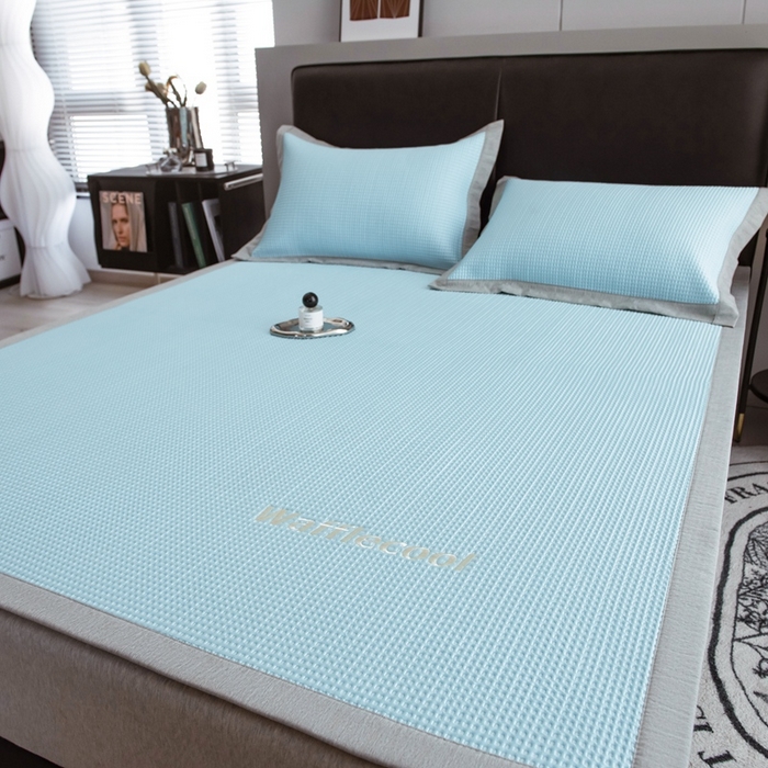 91家纺网 家纺一手货源 找家纺 全季 2023新款纯色凉豆豆绣花款凉席 华夫格-仓蓝