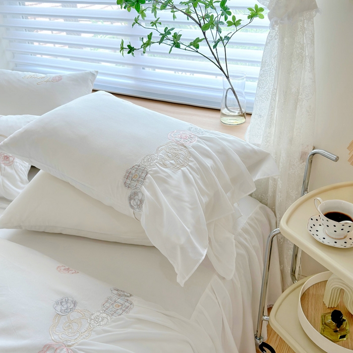 91家纺网 家纺一手货源 找家纺 亲亲公主 2025新款全棉蕾丝公主风四件套-芊芊公主 白色