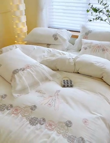 91家纺网 家纺一手货源 找家纺 亲亲公主 2025新款全棉蕾丝公主风四件套-芊芊公主 白色