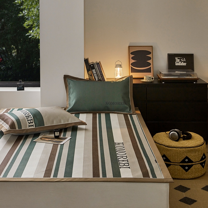 91家纺网 家纺一手货源 找家纺 （总）圆岛家纺 2023夏季A类复古条纹系列高档900D数码印花冰丝凉席